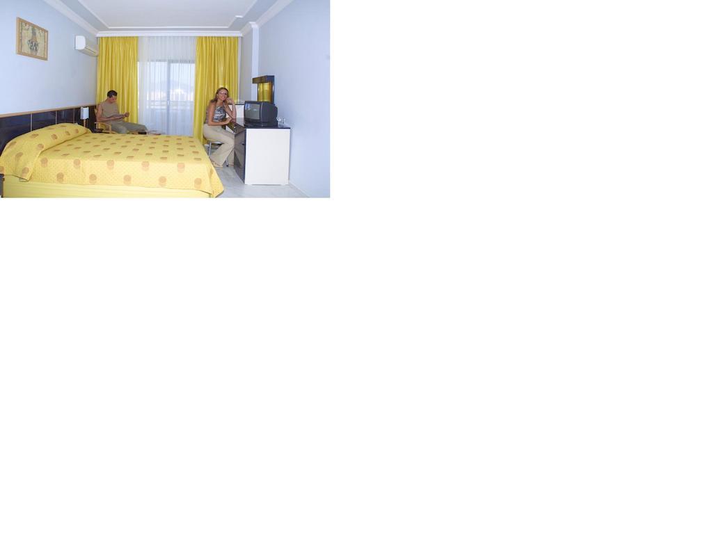 Ares Hotel 马赫姆拉 客房 照片