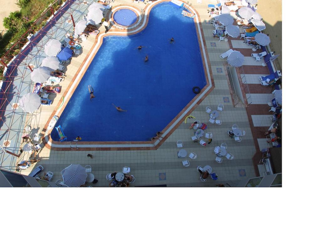 Ares Hotel 马赫姆拉 外观 照片