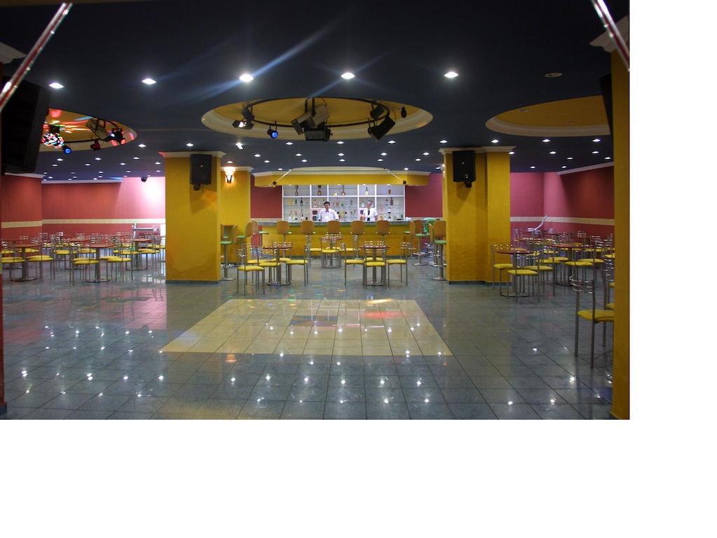 Ares Hotel 马赫姆拉 外观 照片